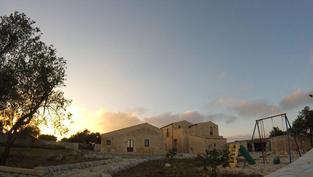 Вілла Agriturismo Ara Casale Zappulla Екстер'єр фото